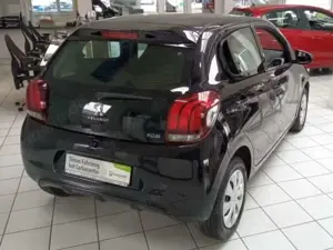 Peugeot 108 Active Pure Tech 68 2.HAND UND GEPFLEGT Bild 3