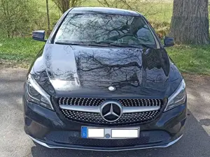 Mercedes-Benz CLA 220 CLA Shooting Brake 220 d 4Matic 7G-DCT SCORE!