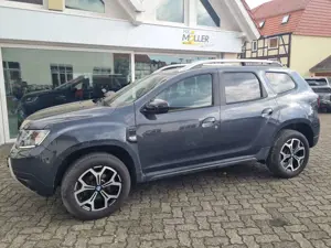 Dacia Duster Blue dCi 115 4WD Celebration Bild 2