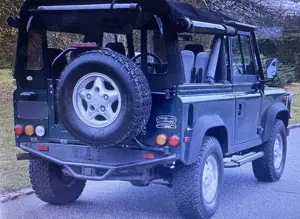 Land Rover Defender 90 P300 Bild 3