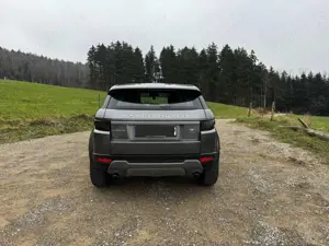 Land Rover Range Rover Evoque Range Rover Evoque Diesel  5-Türer TD4 Aut. SE Bild 5