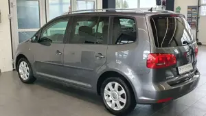 Volkswagen Touran 1.4 TSI Cup*SHZ*PDC*1.Hand*Tempo*Garantie Bild 3