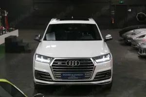 Audi SQ7 4.0 TDI quattro Bose Pano 360 HUD AHK Bild 3