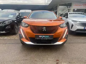 Peugeot 2008 e- Active Bild 2