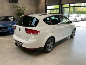 SEAT Altea XL 2.0 TDI Sun AHK Navi Xenon PDC Bild 4