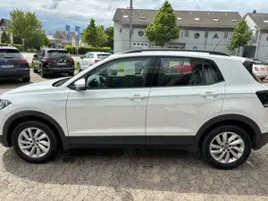 Volkswagen T-Cross Life Bild 3