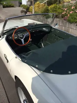 Austin-Healey 100 100/6 BN 4 2+2 (Bauzahl 327 Stück) Bild 3 Austin-Healey 100 100/6 BN 4 2+2 (Bauzahl 327 Stück) Bild 3