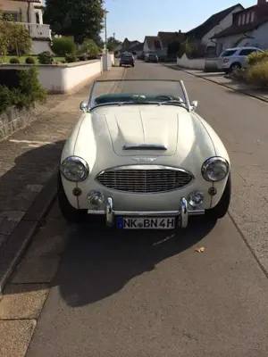 Austin-Healey 100 100/6 BN 4 2+2 (Bauzahl 327 Stück) Bild 2 Austin-Healey 100 100/6 BN 4 2+2 (Bauzahl 327 Stück) Bild 2