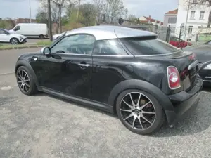 MINI Cooper Coupe 1.6 Cooper! mit Top-Ausstattung! TÜV neu! Bild 4