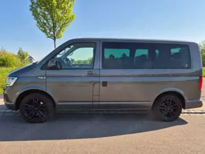 Volkswagen T6 Multivan Multivan Comfortline kurz 7-Sitzer DSG,AHK,Standh. Bild 1