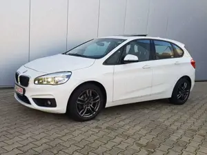BMW 218 218d Active Tourer Sport-Aut. Luxury Line Bild 3