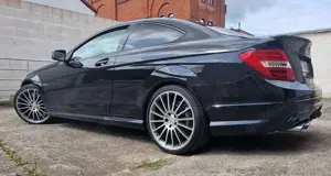 Mercedes-Benz C 63 AMG coupe