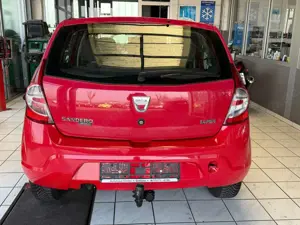 Dacia Sandero Basis + AHK-Anhängerkupplung Bild 3