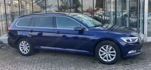 Volkswagen Passat Variant Comfortline 2.0 TDI Navi AHK Bild 5