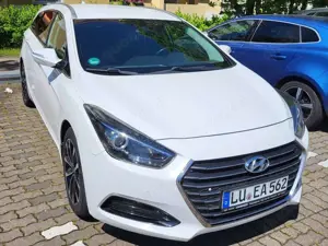 Hyundai i40 i40cw 1.7 CRDi Automatik Fifa World Cup Edition
