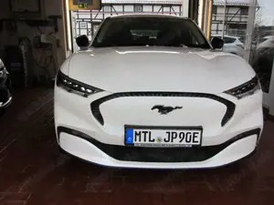 Ford Mustang Mach-E Mach E  Base *RWD*VOLLELEKTRIK Bild 2