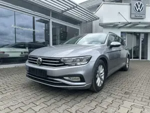 Volkswagen Passat Variant 2.0TDI COMFORT*LED*AHK*NAVI*KAMERA