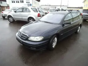 Opel Omega Caravan 2.2 16 V Selection