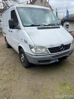 Mercedes Sprinter 211 CDI Kastenwagen Kurzversion