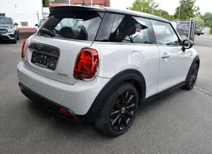 MINI Cooper SE *Trim M*Kamera*SHZ*LED*PDC*Navi* Bild 3