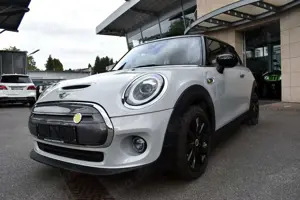 MINI Cooper SE *Trim M*Kamera*SHZ*LED*PDC*Navi* Bild 2