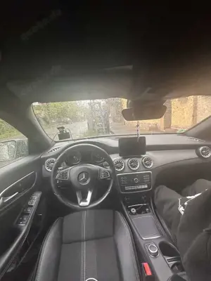 Mercedes-Benz CLA 180 Shooting Brake 7G-DCT