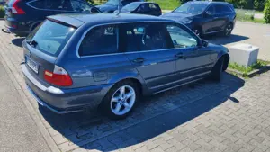 BMW 320 320i touring Bild 3