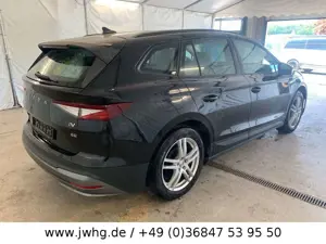 Skoda Enyaq 60 Loft NAVI/LEDER/19"/ACC+/KAMERA Bild 4