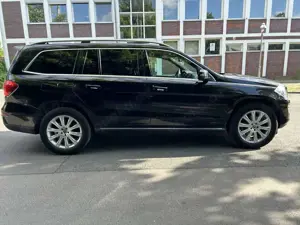 Mercedes-Benz GL 350 BlueTEC 4Matic 7G-TRONIC Bild 5