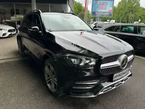 Mercedes-Benz GLE 300 MBUX 4Matic Panorama AHK AMG MULTIBEAM