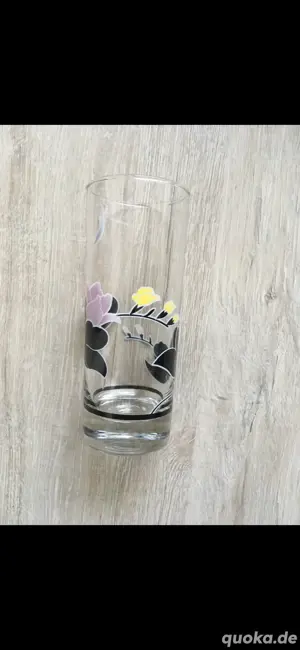 schöne Gläser Trinkglas mit Blumenmotiv