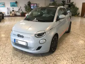 Fiat 500e 500 e La Prima