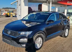Volkswagen T-Roc 1.6 TDI+Navi/PDC/Klimaauto/Sitzh.!