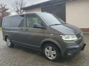 Volkswagen T6.1 Multivan DSG!TÜVNEU!ACC!VollLED!ZR.NEU!! Bild 1
