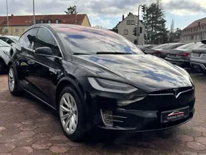 Tesla Model X 75D AUTONOM AHK 7-Sitzer Bild 3