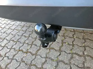 Skoda Kodiaq Tour / GARANTIE / 1. HAND / 7-SITZE / AHK Bild 5