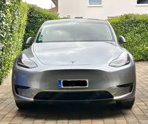 Tesla Model Y RWD SR BYD Bild 2
