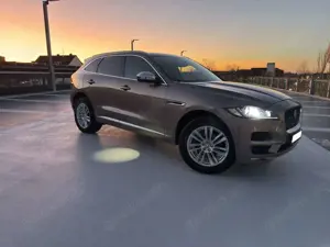 Jaguar F-Pace F-Pace 20d AWD *NEUER MOTOR* PANO*DIGITAL*LUXUSAUS