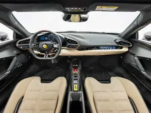 Ferrari 296 GTB Assetto Fiorano Bild 4