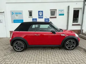 MINI Cooper S Cabrio COOPER_S 1.6 Cabrio*1HD*LEDER*XENON*NAVI Bild 5