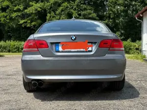 BMW 325 325xi Coupe Bild 4