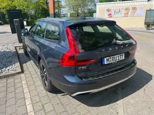 Volvo V90 Cross Country T5 AWD Bild 3