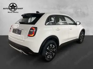 Fiat 600 1.2 Klima LED CarPlay Sitzheizung PDC DAB Bild 2