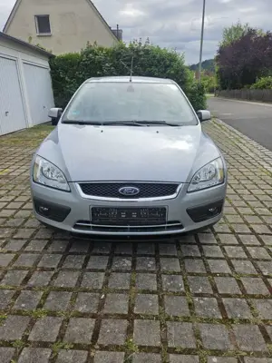 Ford Focus 1.6 Ti-VCT Trend