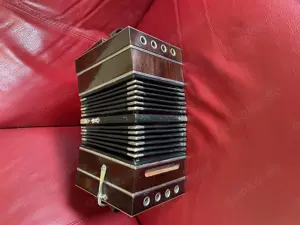 Bandoneon antik im Koffer funktionsfähig 