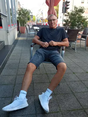 Er sucht sie 