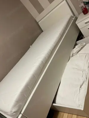 Bett mit Lattenrost, Matraze(90 200)und Bettkasten 