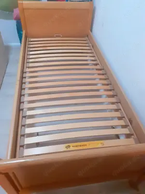 Einzelbett zu verkaufen   toller Zustand   Single Bed for Sale   Great Condition