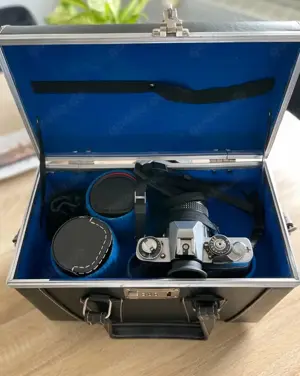 Minolta XD5 Kamera mit umfangreichem Zubehör