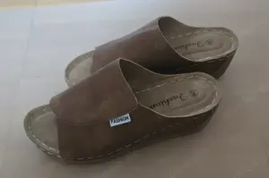 Bequeme, sehr leichte Sommerschuhe (Größe 37)